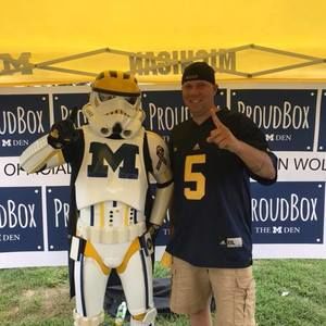 Meet your Posher, Ian